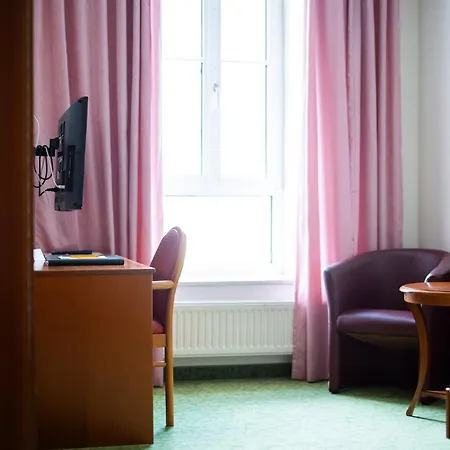 Kurhaus Dr. Petershofer Hotel