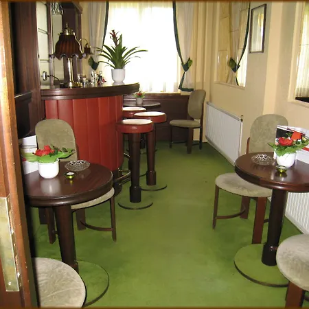 Kurhaus Dr. Petershofer Hotel