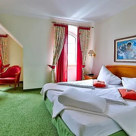 Kurhaus Dr. Petershofer 4*