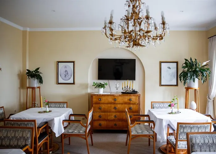 Kurhaus Dr. Petershofer Hotel 4*