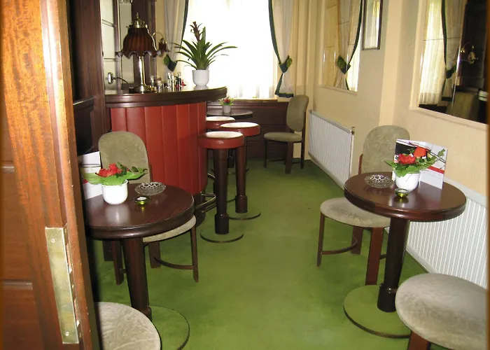 Kurhaus Dr. Petershofer Otel