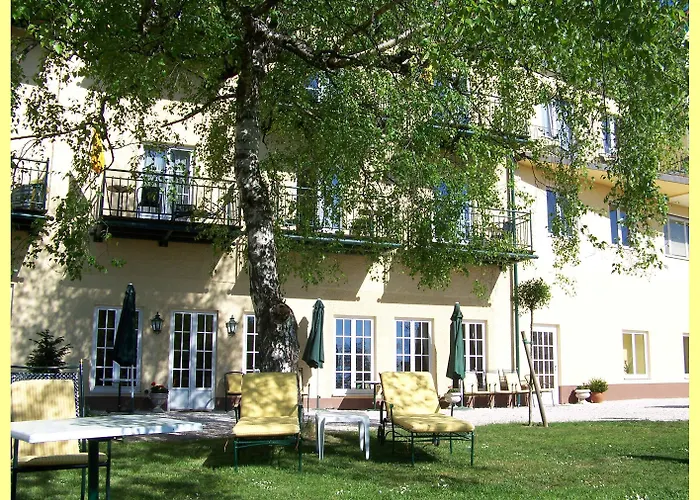 Kurhaus Dr. Petershofer Otel 4*