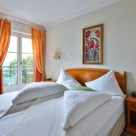 Kurhaus Dr. Petershofer ホテル Wolfsegg am Hausruck