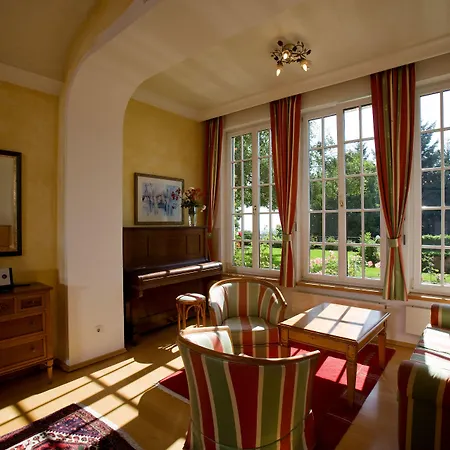 Kurhaus Dr. Petershofer 4*